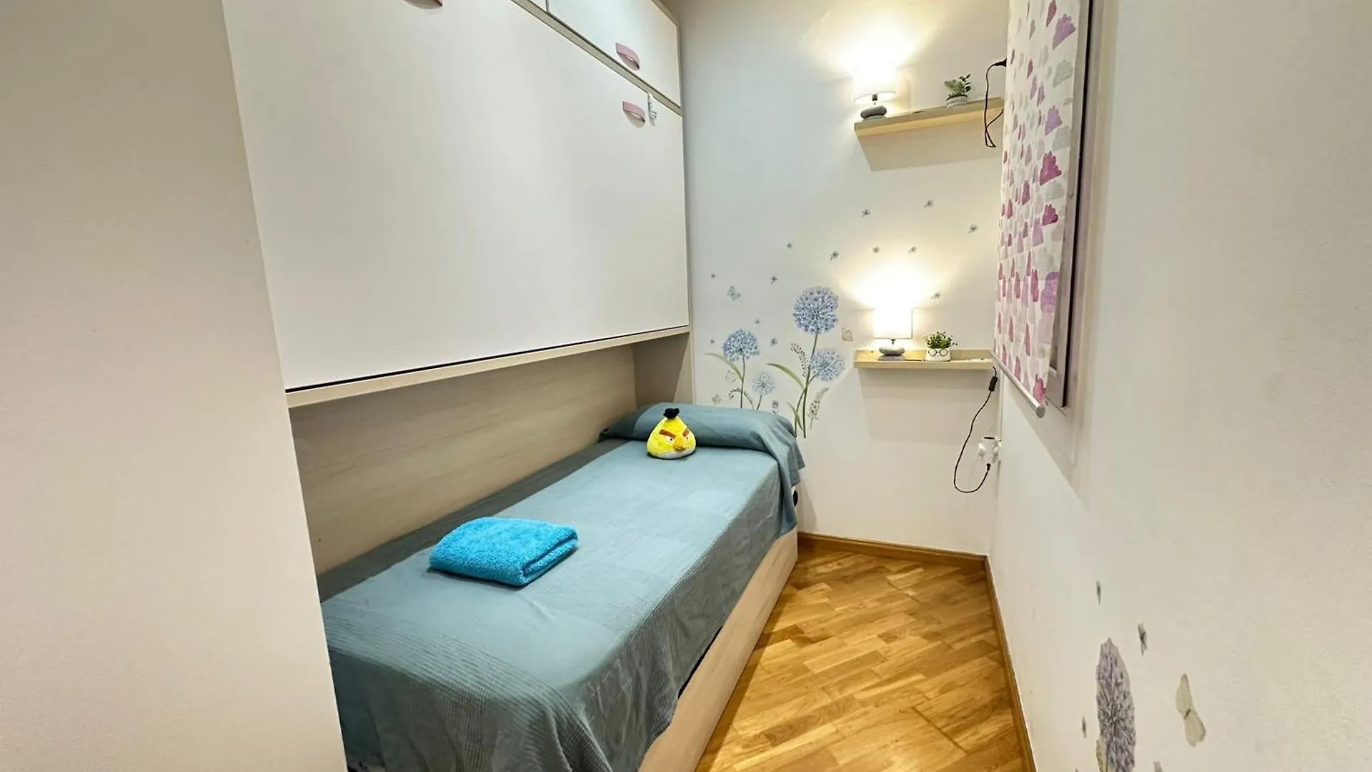 Alojamiento En Calabria Barcelona Bed & Breakfast